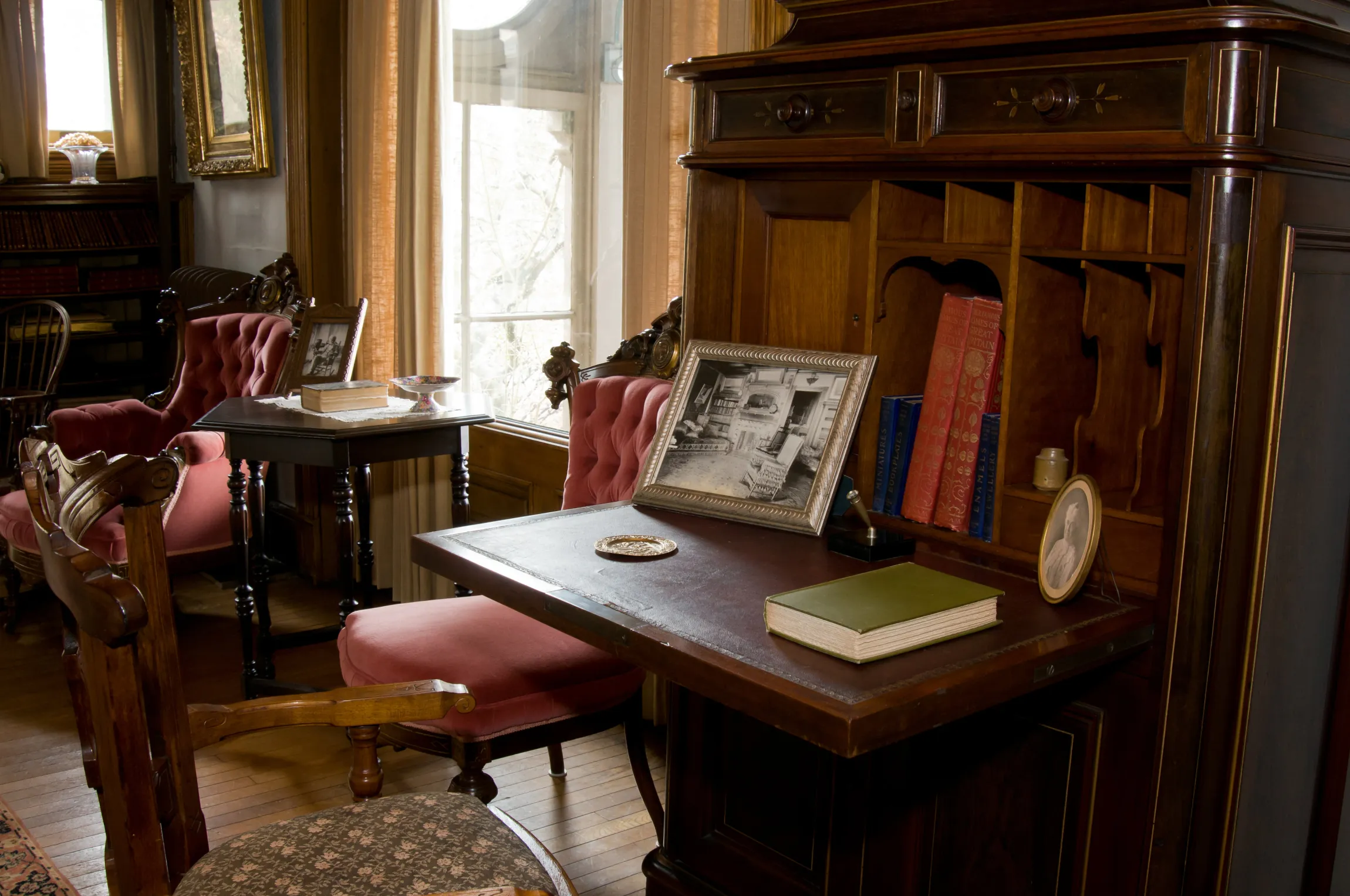 Writing Desk in the Quarry Farm Parlow