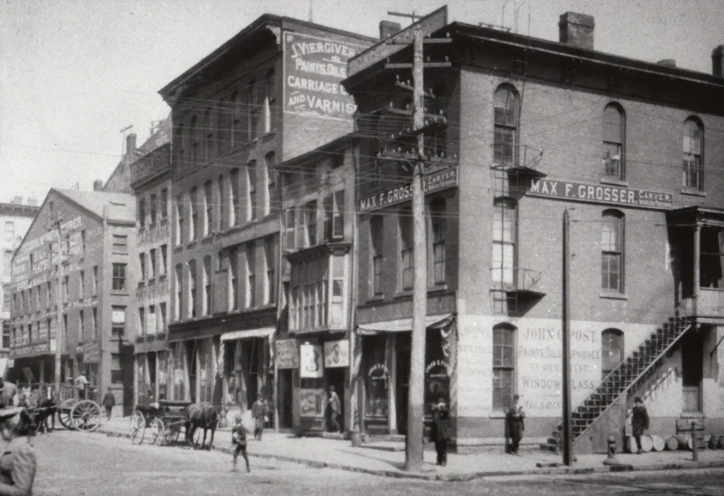Express Building