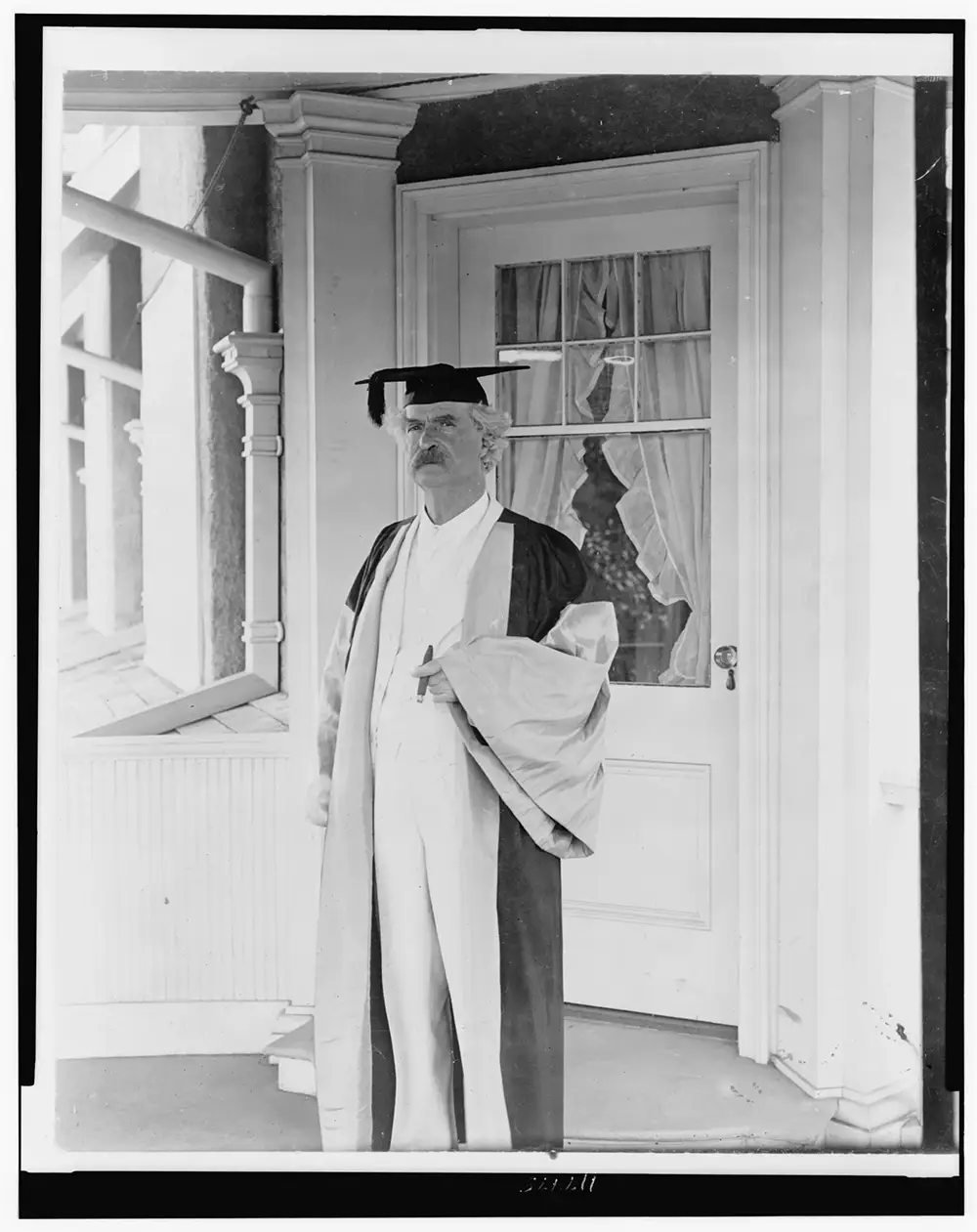 Mark Twaim 1907 in graduation garb