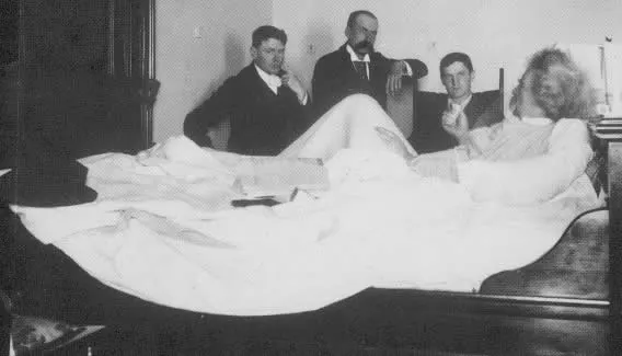 Twain in Vancouver