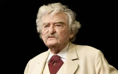 Hal Holbrook’s Timeless Gift: The Performance of a Lifetime